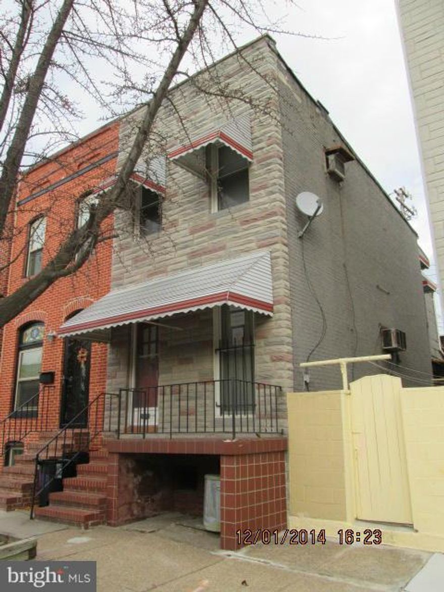 Rehab potential in upper Fells Point.  Large end of group home needs renovation but has tremendous potential.  Great location on attractive block.  Seller only reviews offers from non-profit organizations during the first 14 days on market.  Offers from owner occupants and investors accepted on the 15th day.