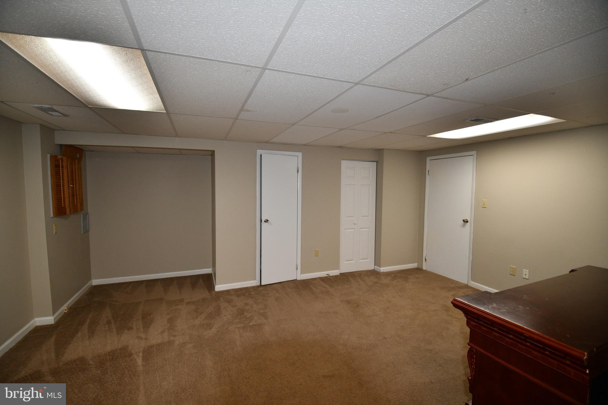 GARYWOOD - Residential Lease