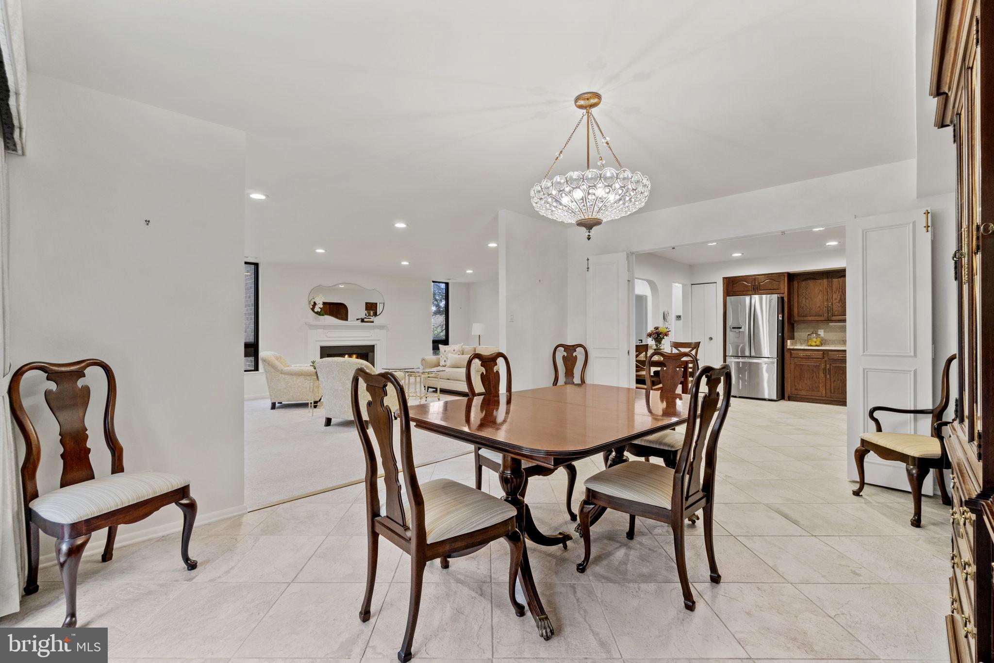 SUMNER VILLAGE - Residential