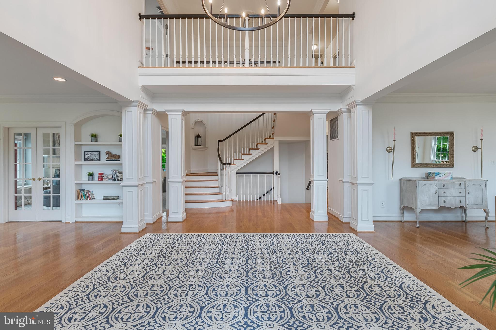 STONELEIGH - Residential