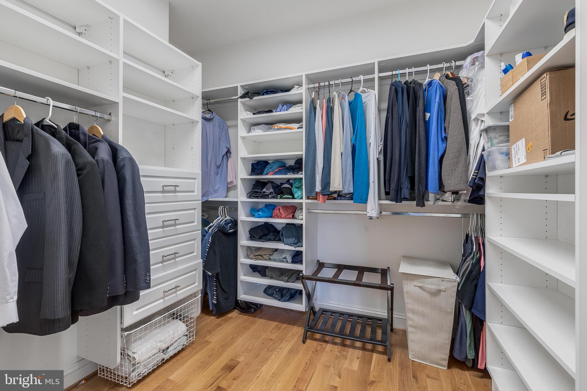 STONELEIGH - Residential