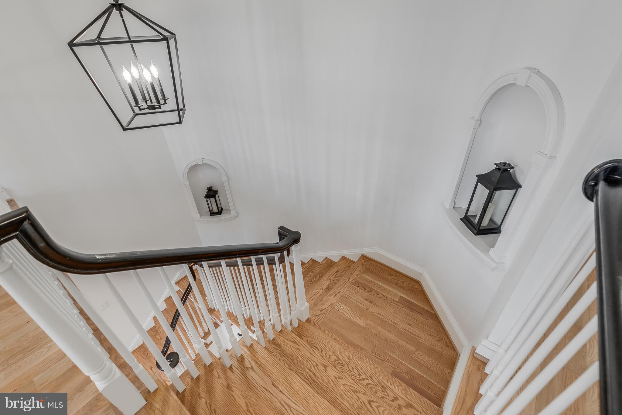 STONELEIGH - Residential