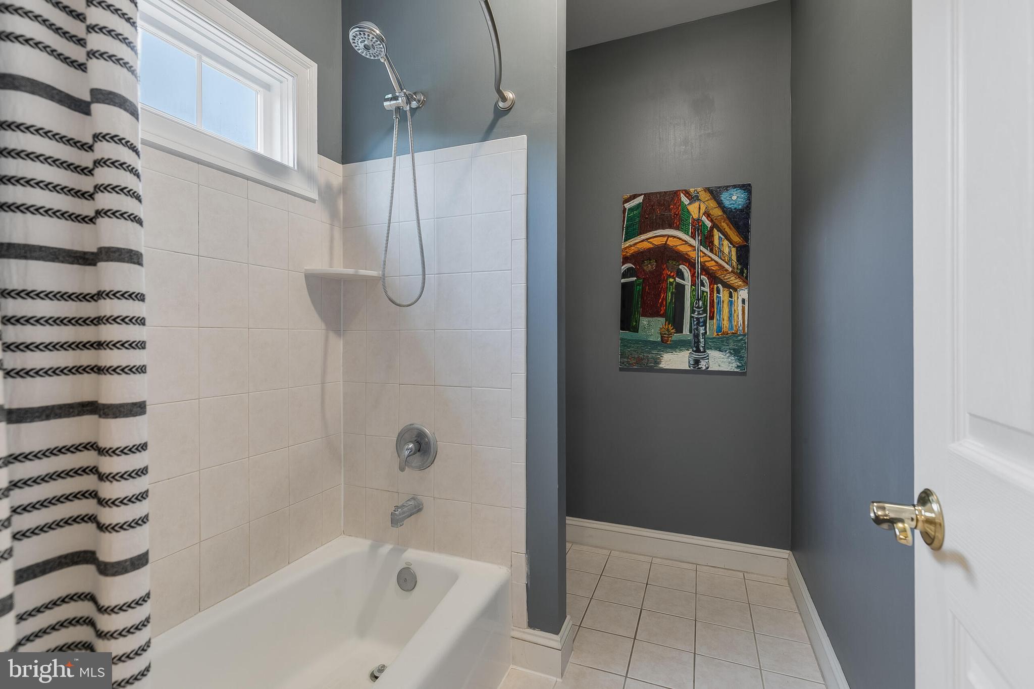 STONELEIGH - Residential