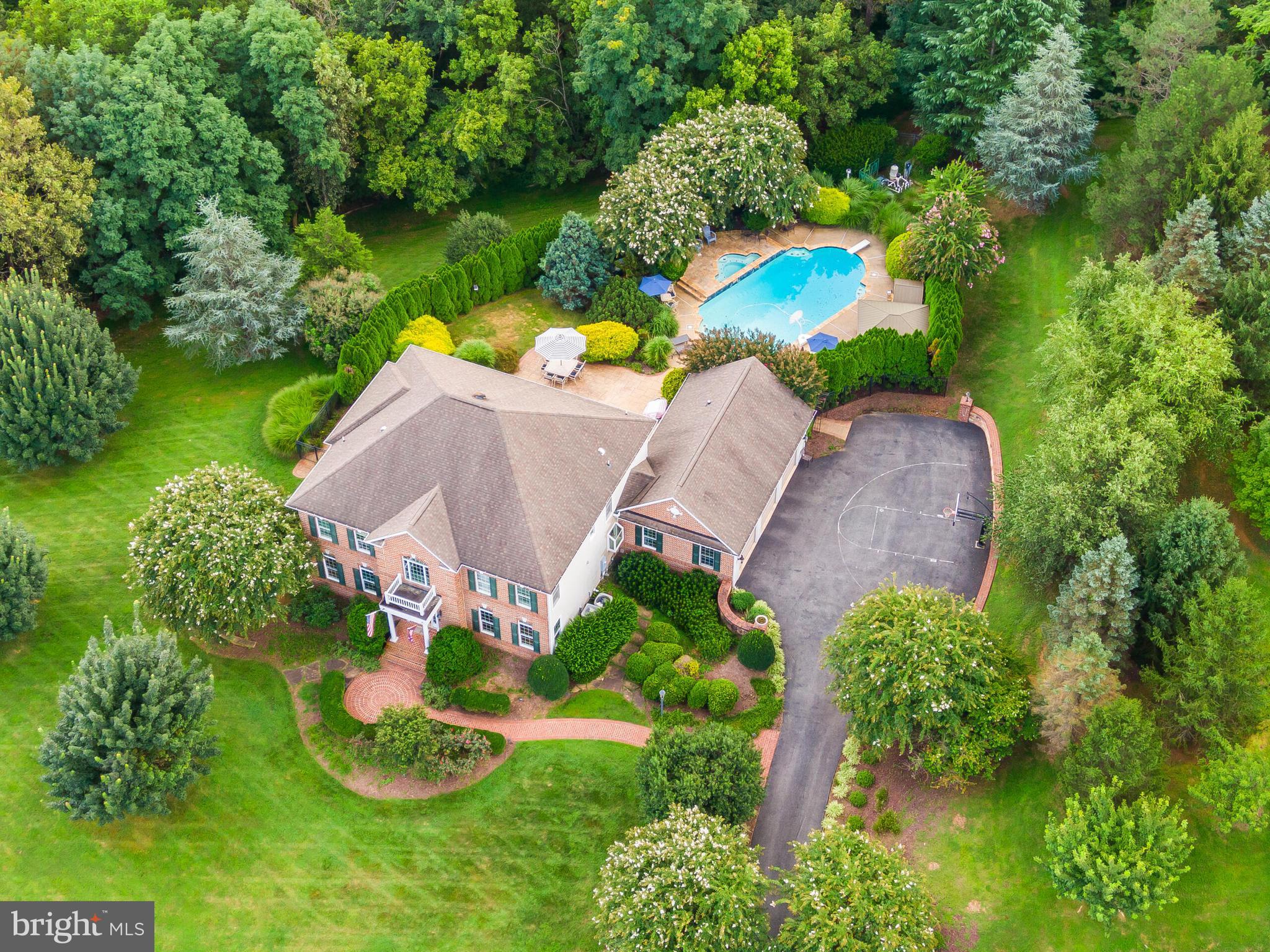 STONELEIGH - Residential