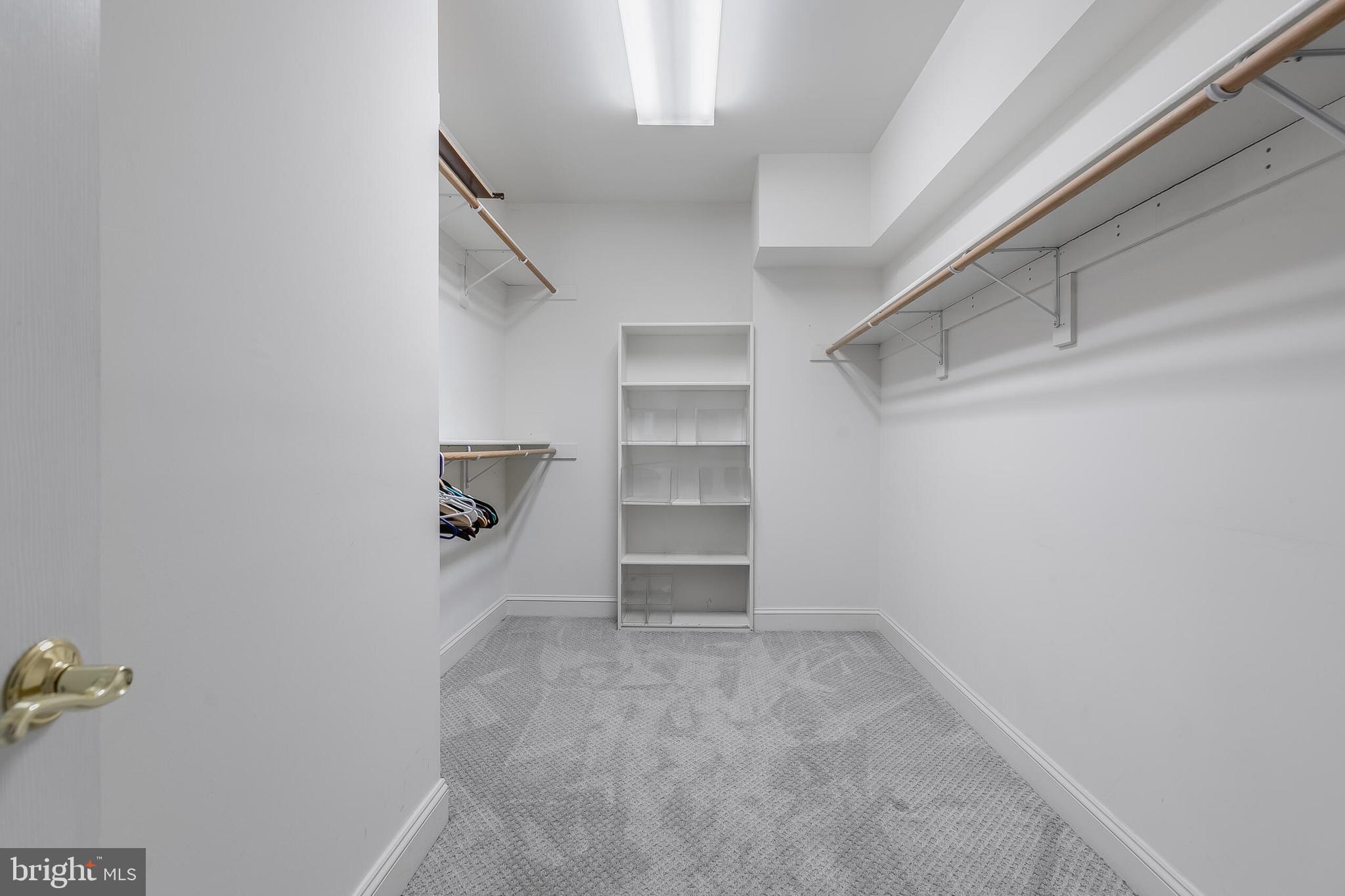 STONELEIGH - Residential