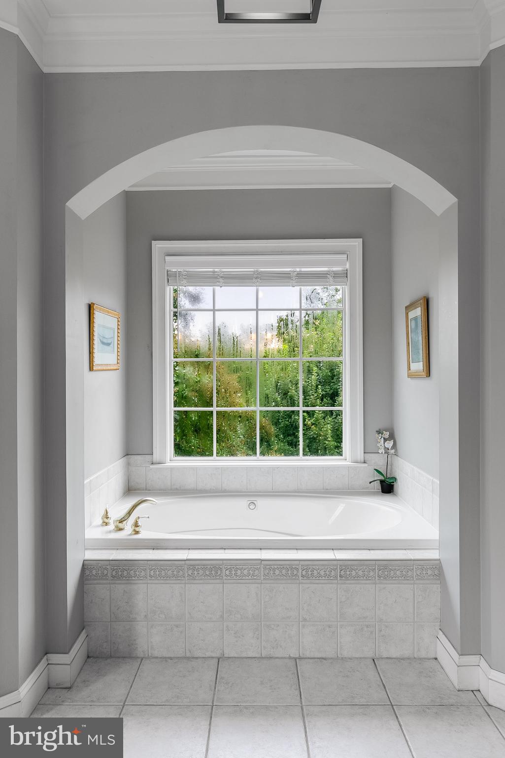 STONELEIGH - Residential