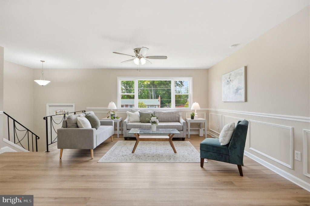Photo of 3007 Kingsway Road, FORT WASHINGTON, MD 20744 (MLS # MDPG2206656)