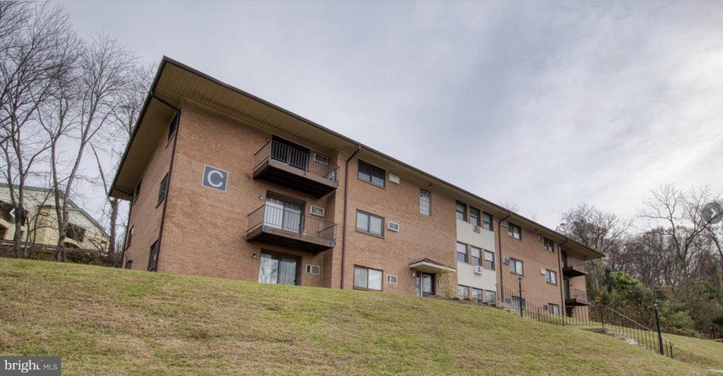 Photo of 1016 W Baltimore Pike #C5, MEDIA, PA 19063 (MLS # PADE2124240)