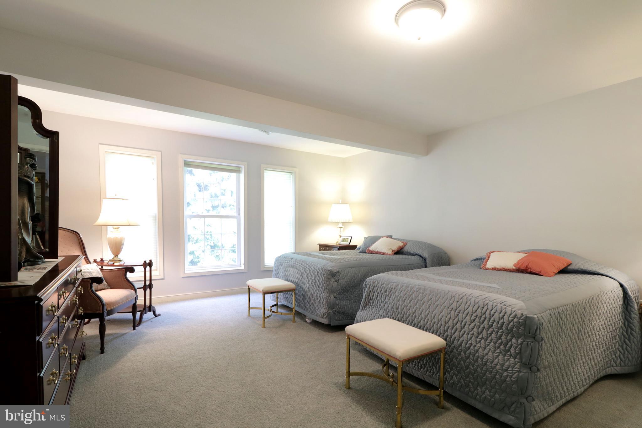 COBBLE CREEK - Residential