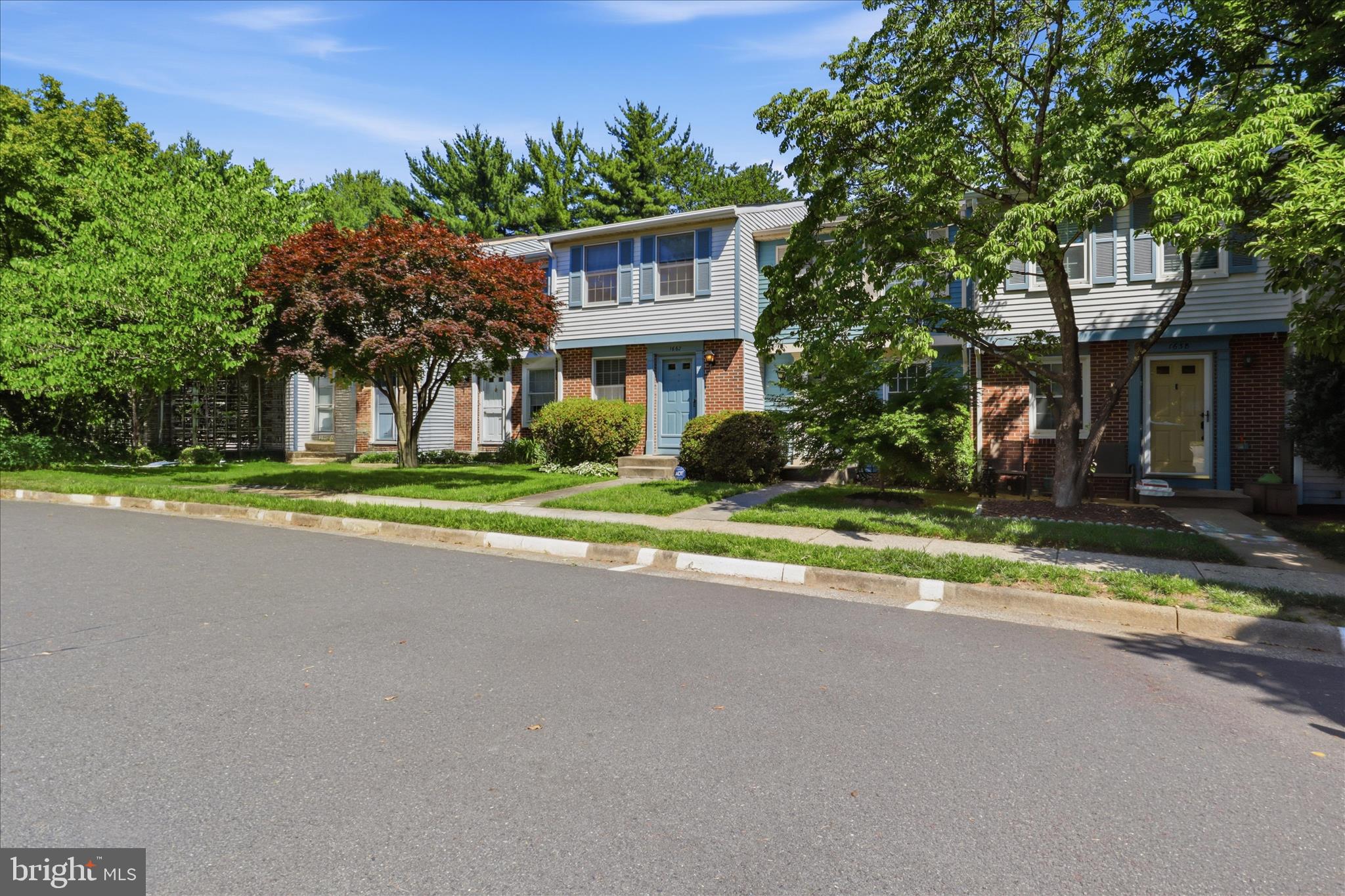 1660 HARVEST GREEN COURT