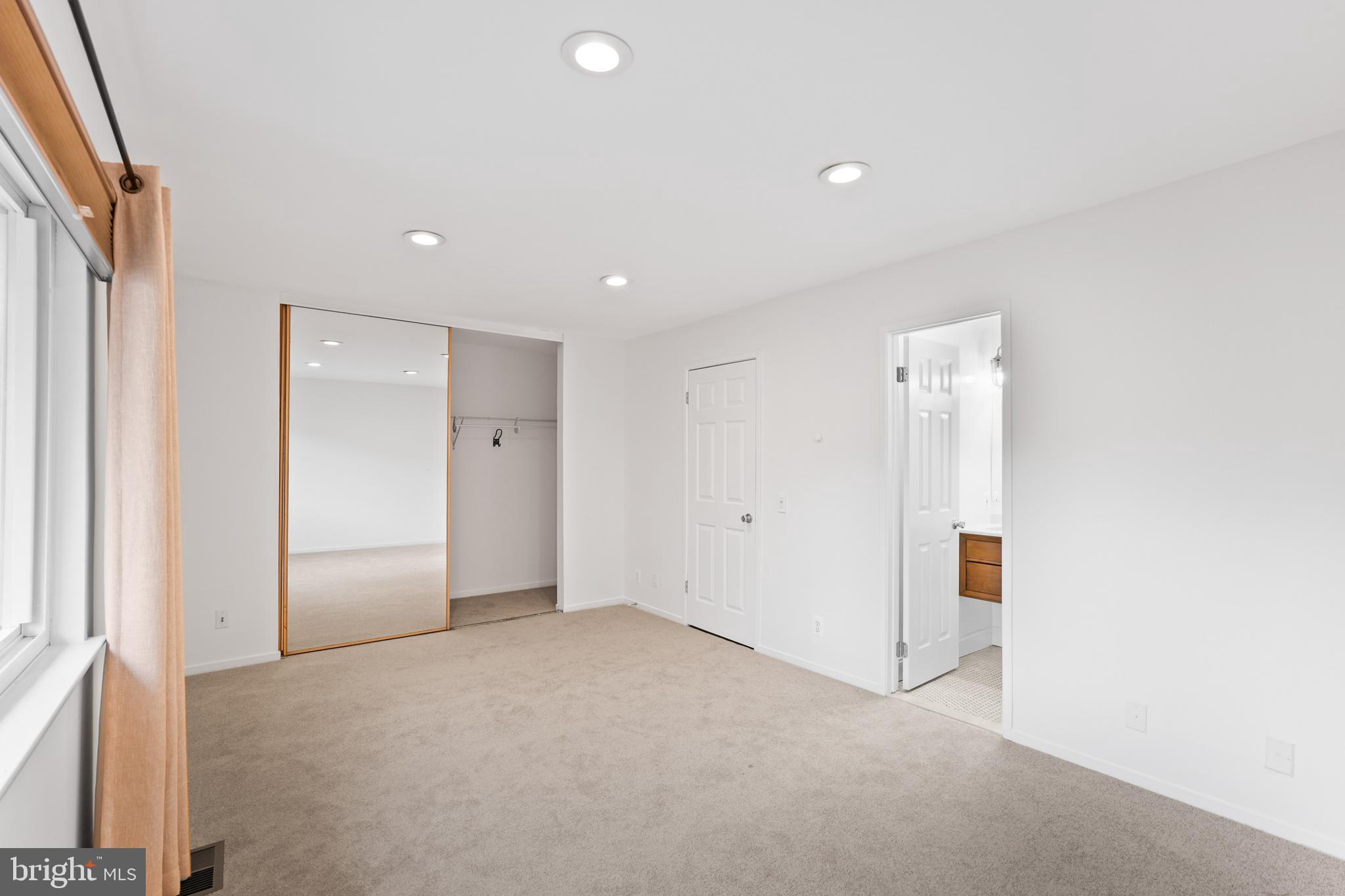 MOSBYS LANDING - Residential