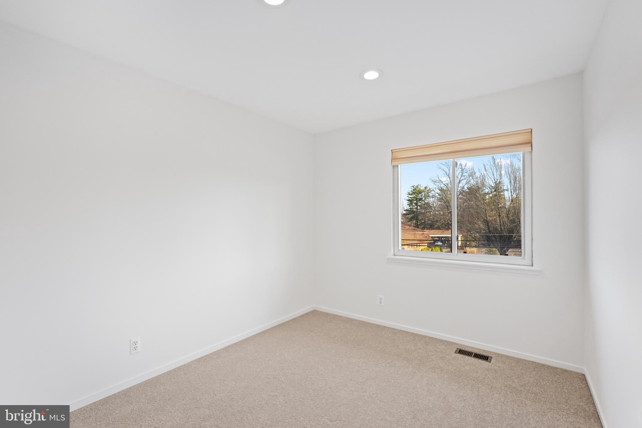 MOSBYS LANDING - Residential