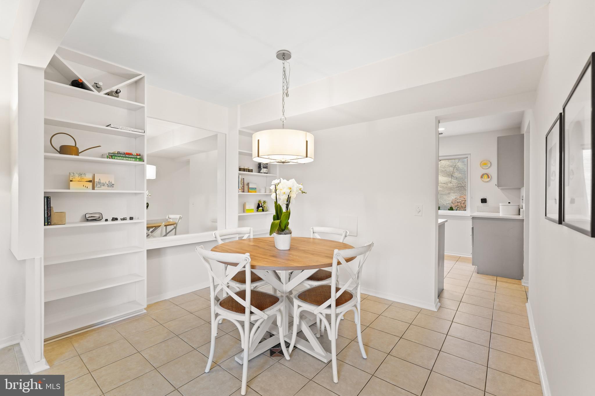 MOSBYS LANDING - Residential