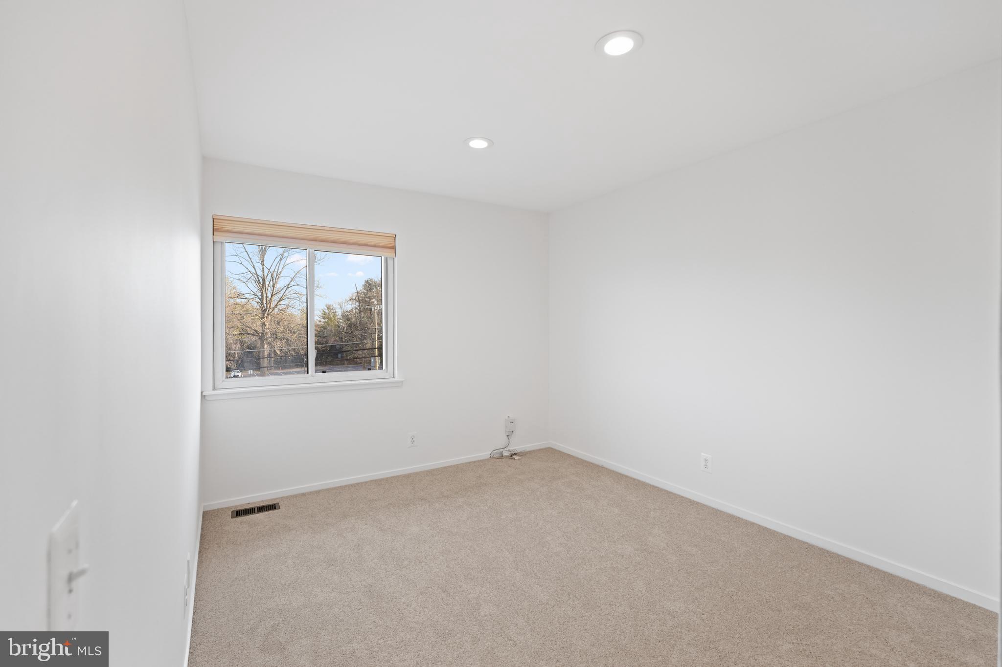 MOSBYS LANDING - Residential