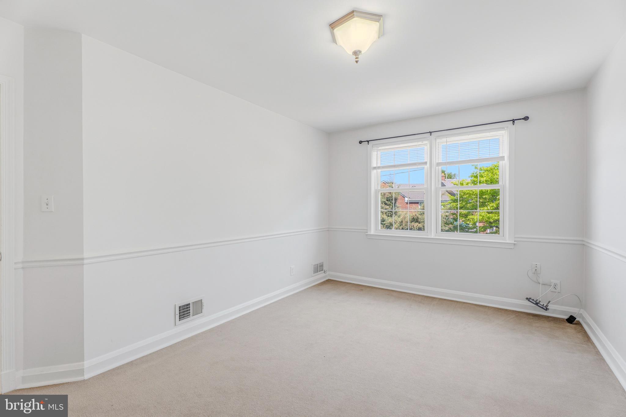 RODGERS FORGE - Residential