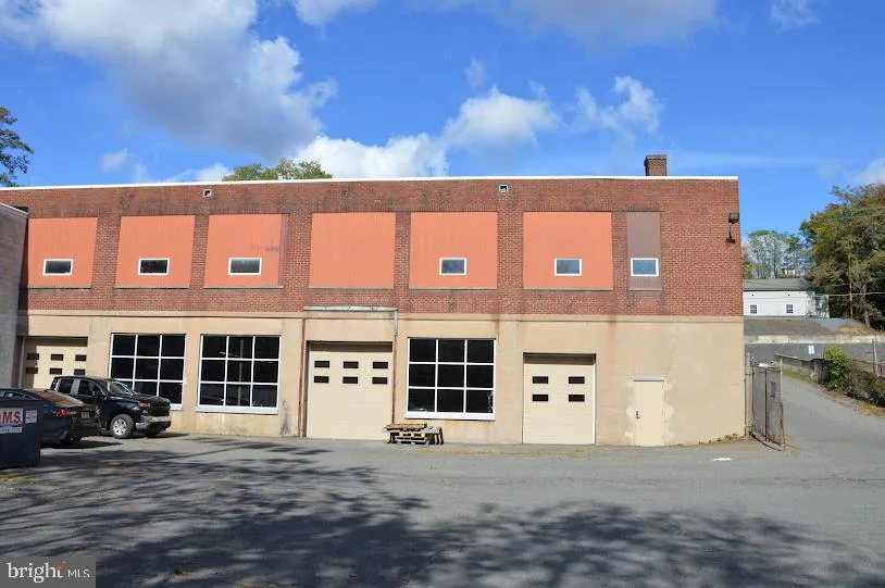 Pottsville, Pennsylvania 17901, United States, ,Residential,Active,38672 Pottsville, Pennsylvania 17901, United States, ,Residential,Active,38672