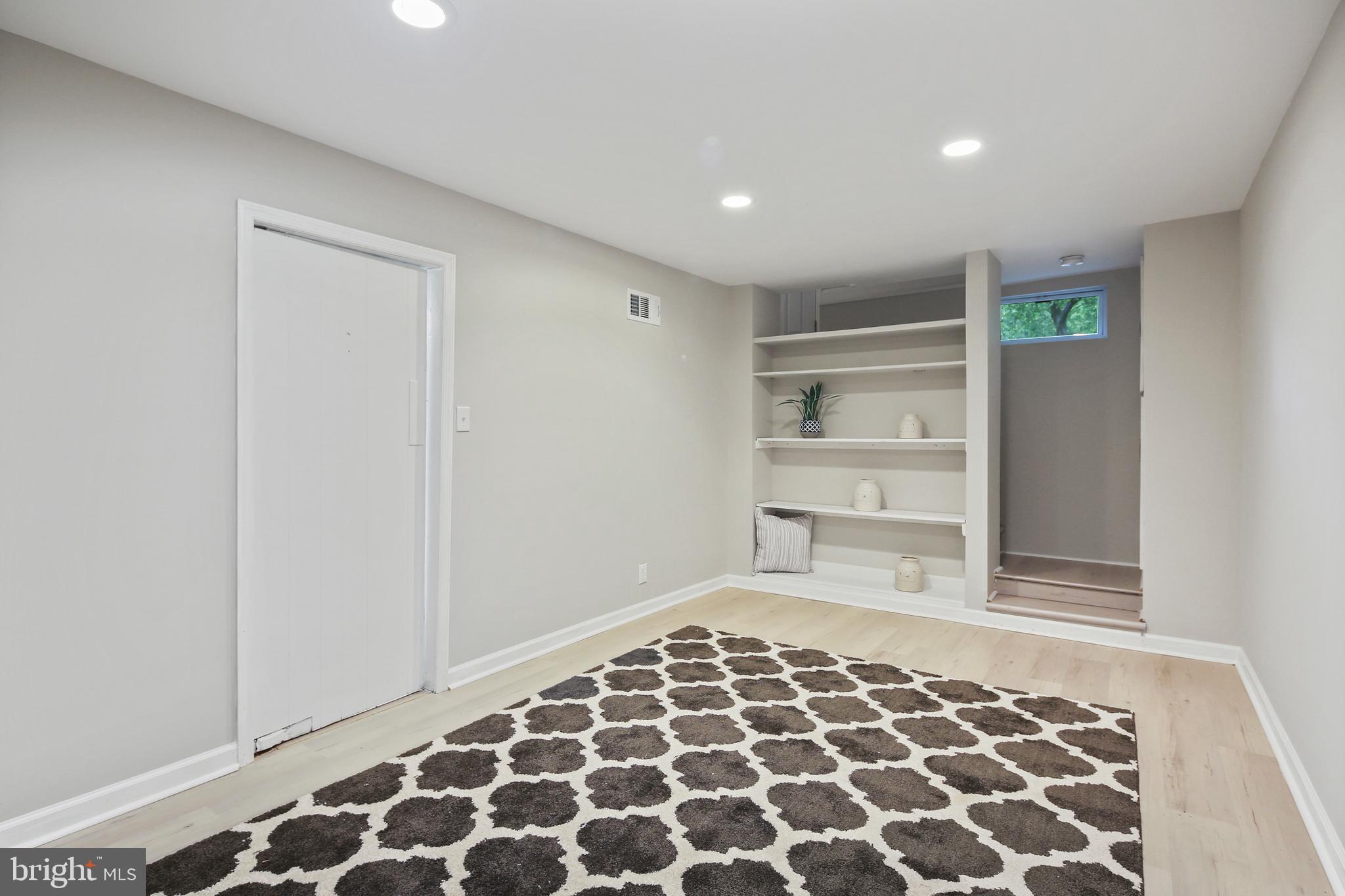 CATONSVILLE - Residential