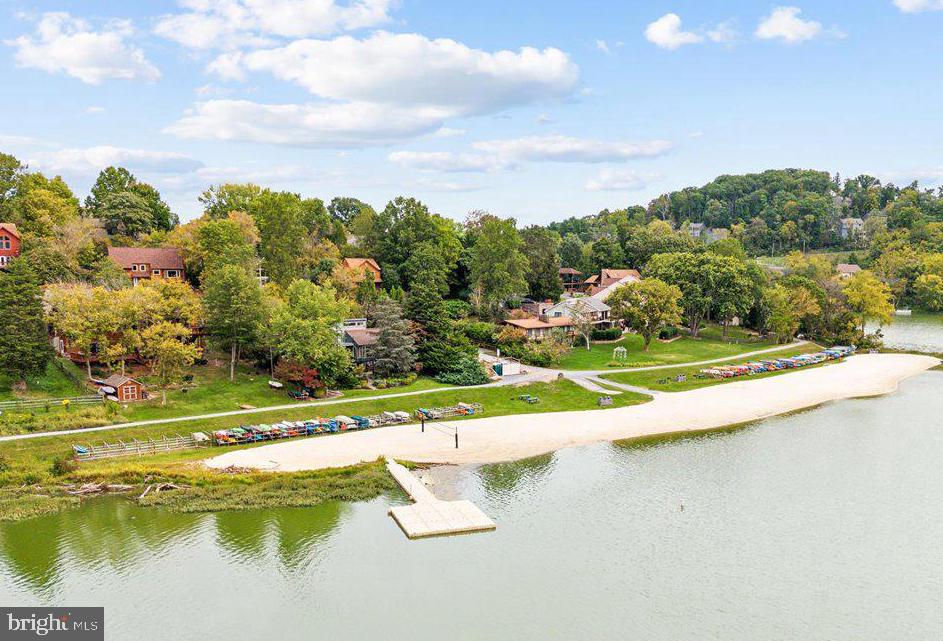 LAKE LINGANORE EAGLEHEAD - Residential