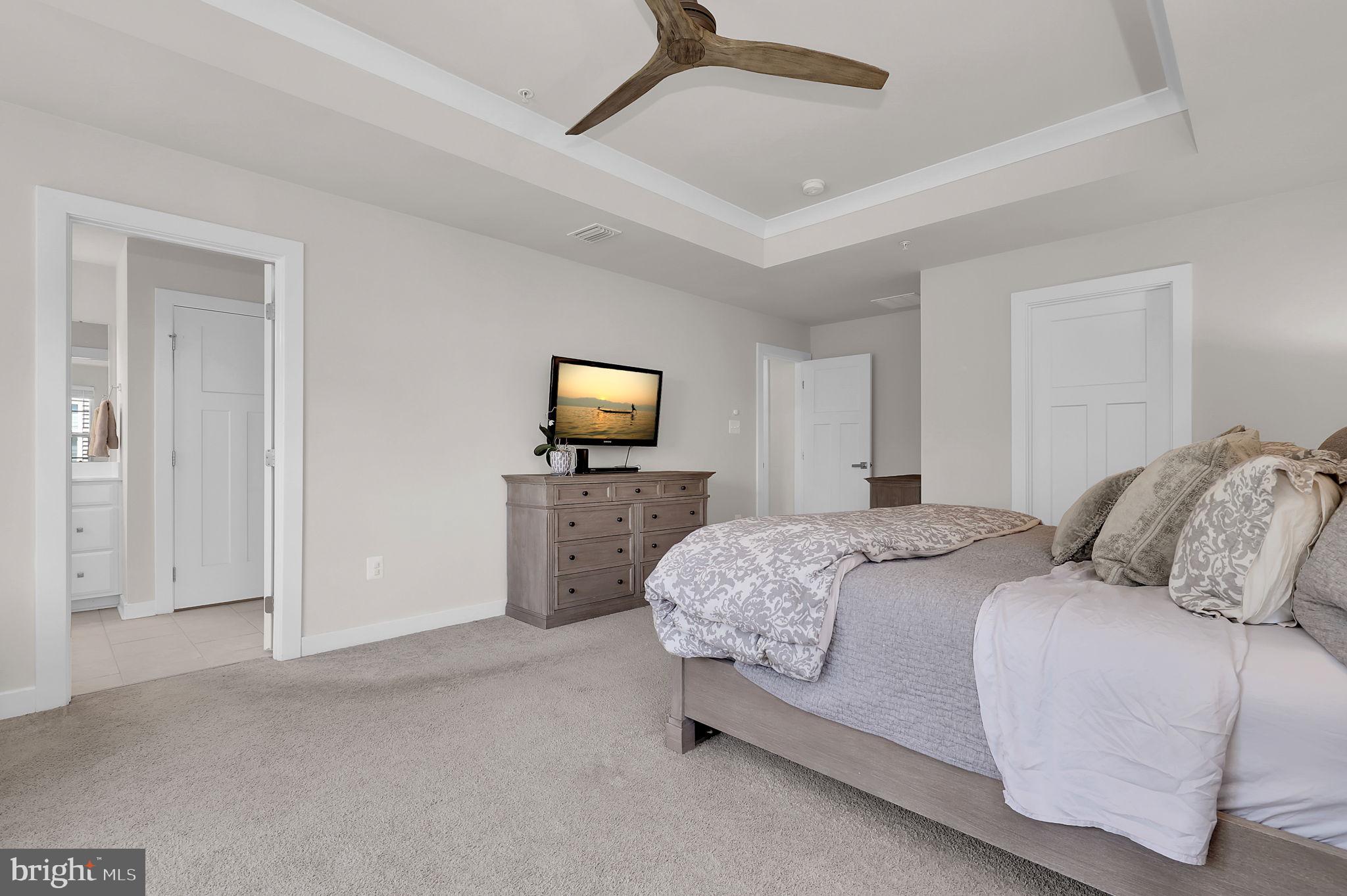 LAKE LINGANORE EAGLEHEAD - Residential