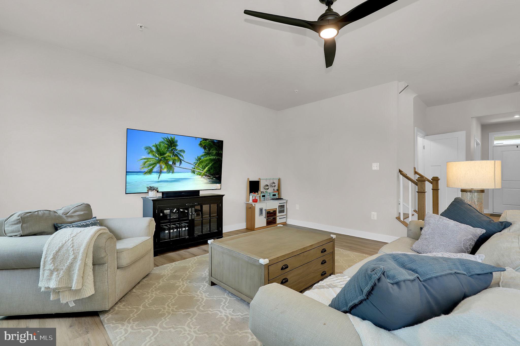 LAKE LINGANORE EAGLEHEAD - Residential