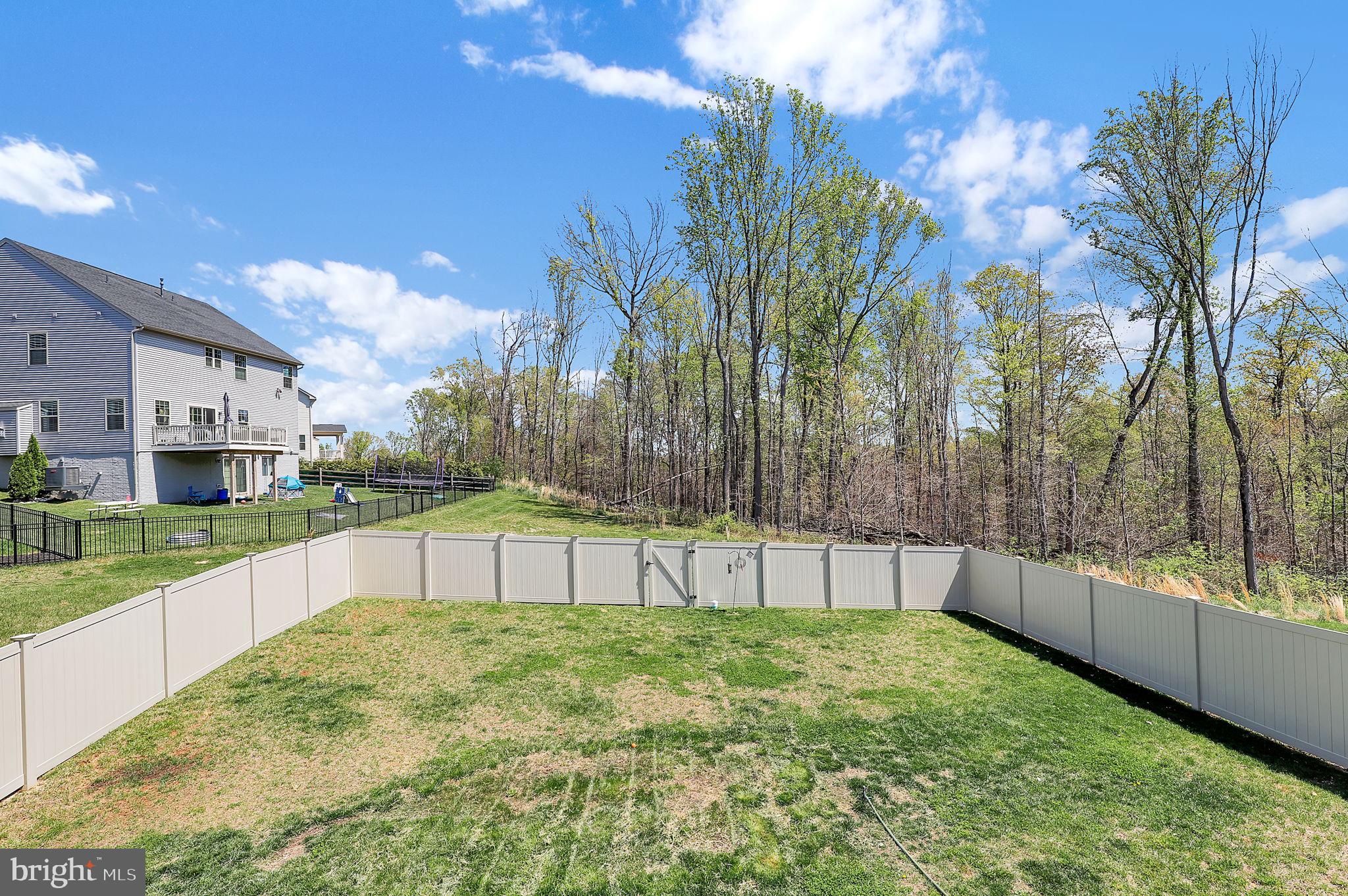 LAKE LINGANORE EAGLEHEAD - Residential