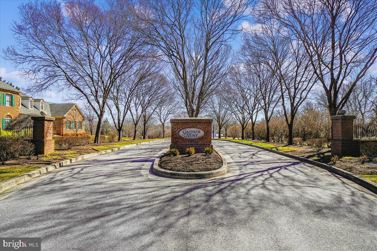 GAITHER HUNT - Residential