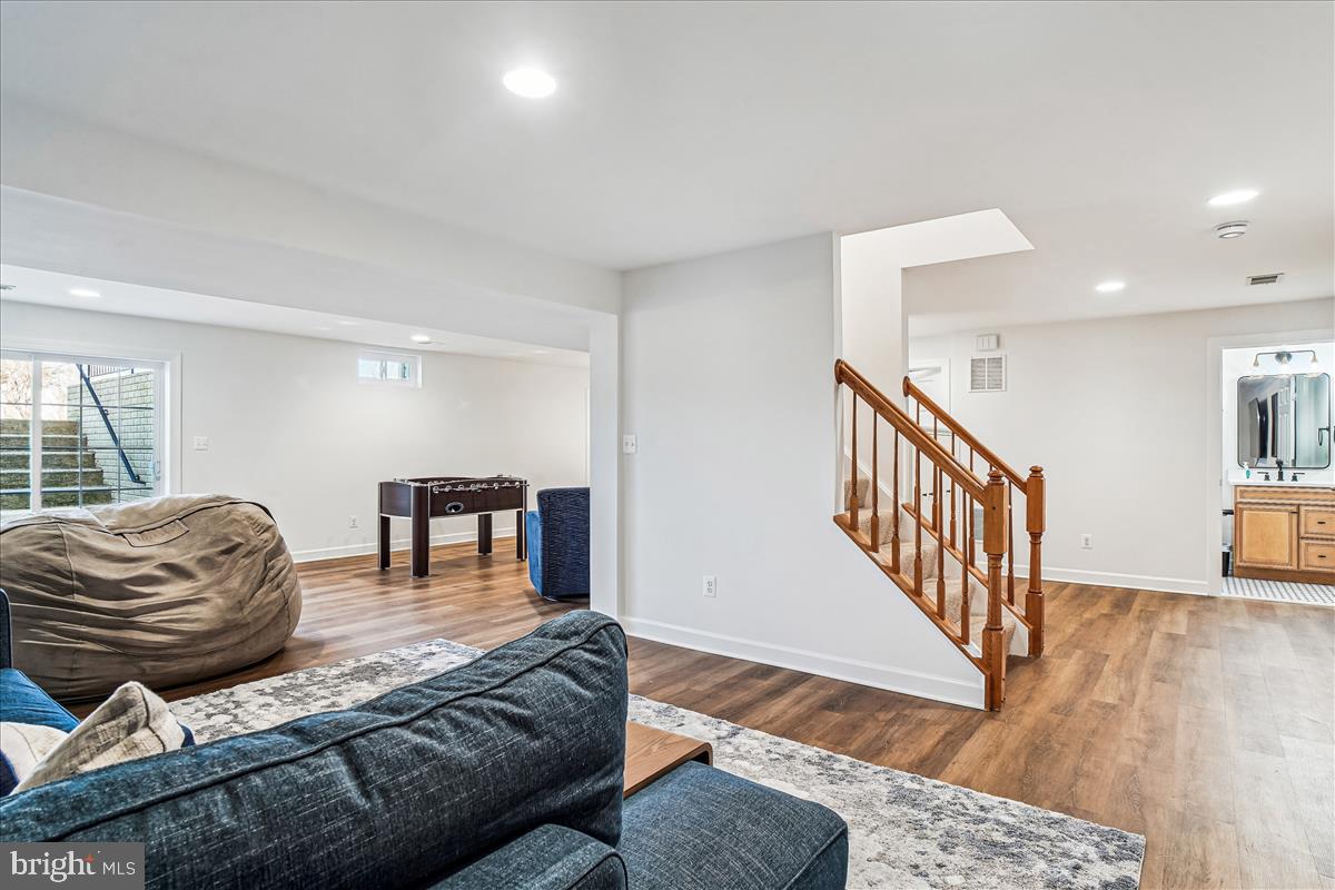 GAITHER HUNT - Residential