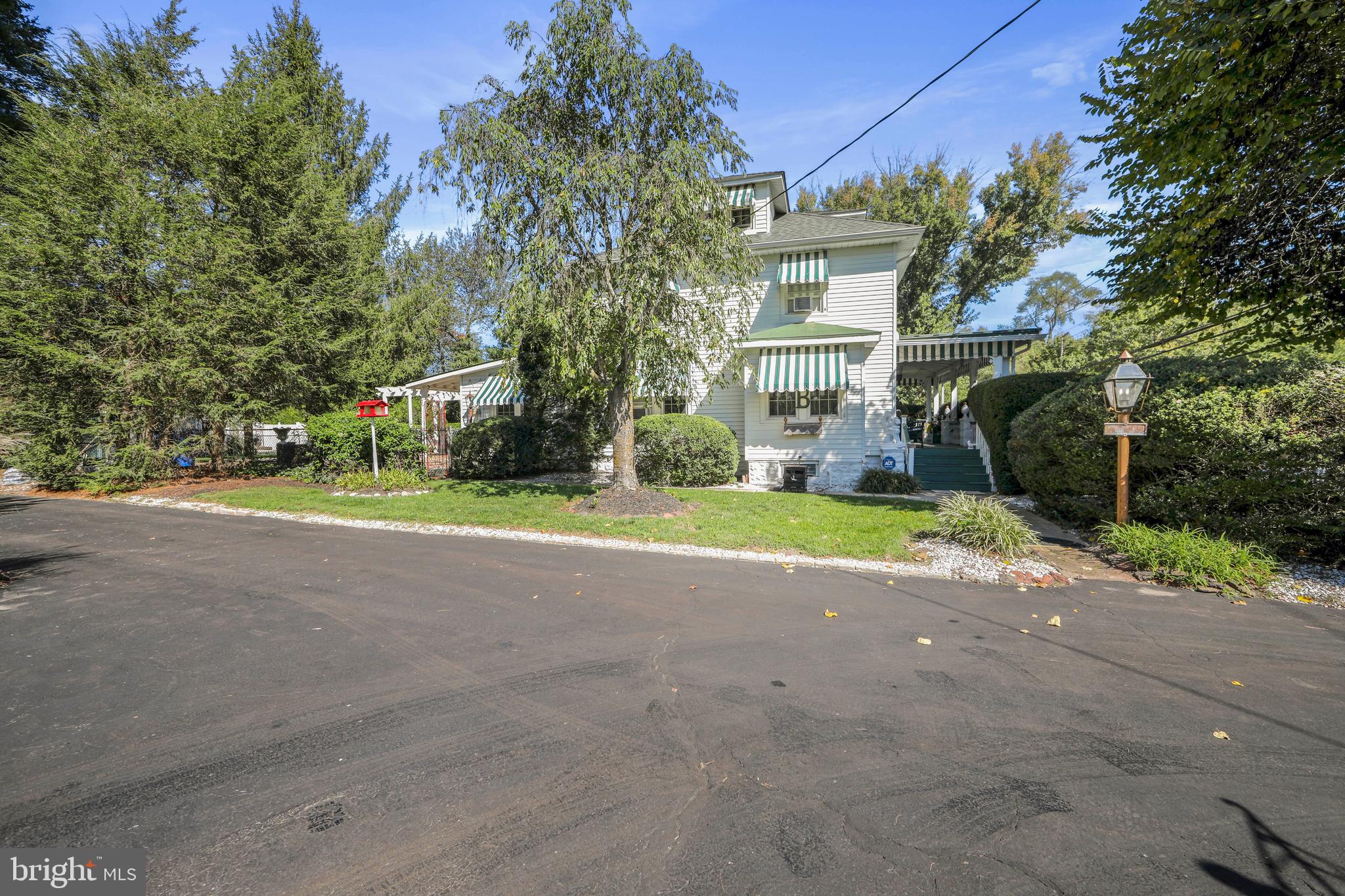 419 OAKSHADE ROAD