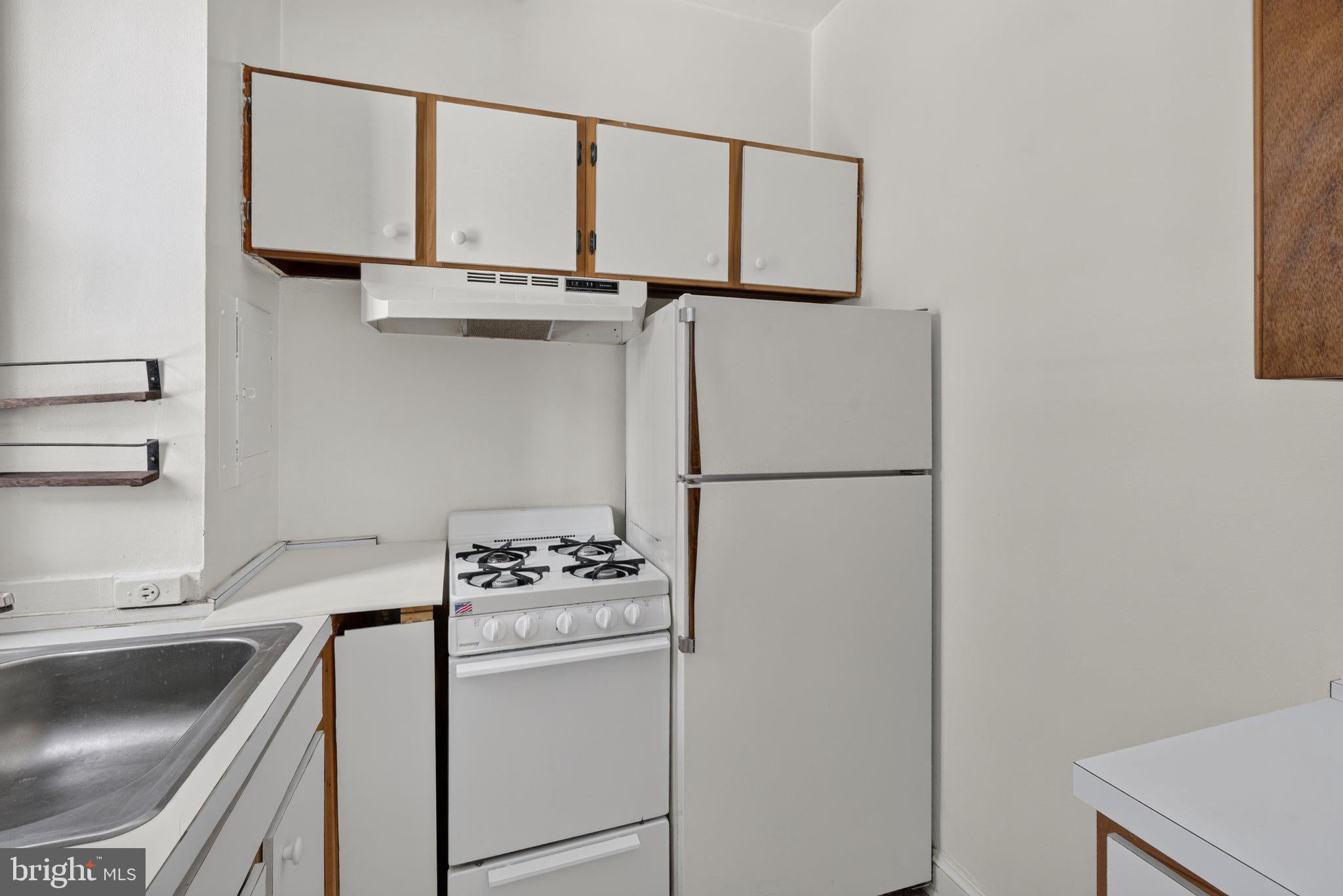 1010 25TH STREET NW 107