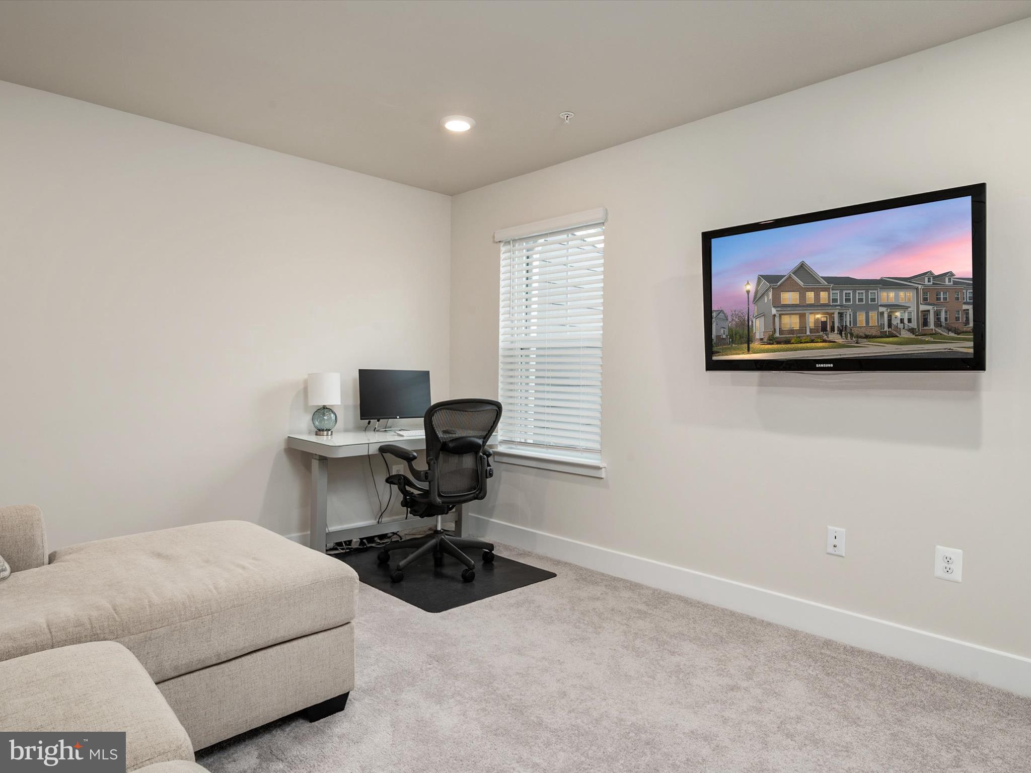 PARKSIDE PRESERVE - Residential Lease