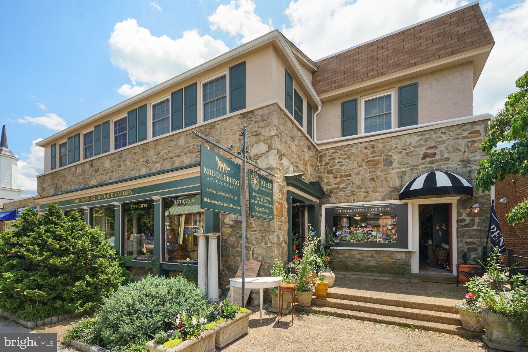 RESIDENCES AT SALAMANDER - Residential