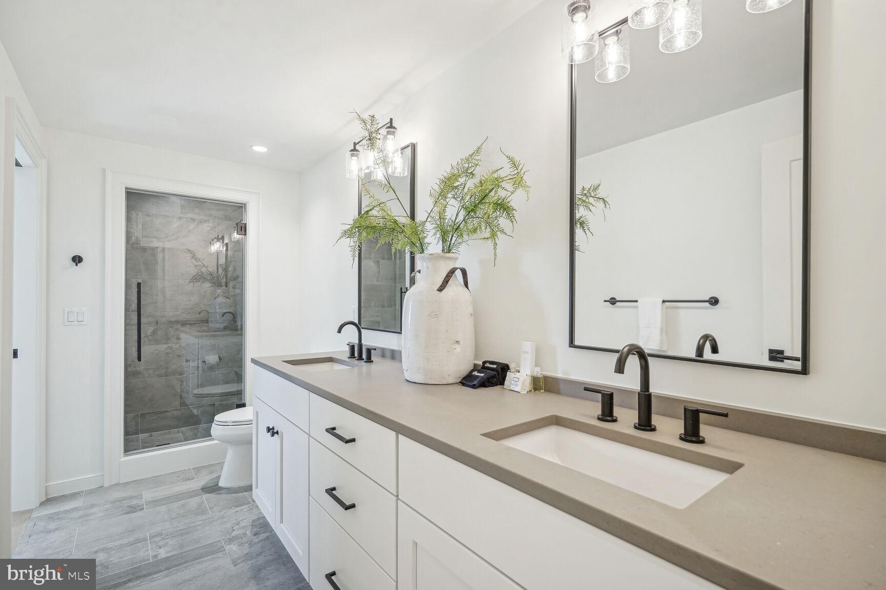 RESIDENCES AT SALAMANDER - Residential