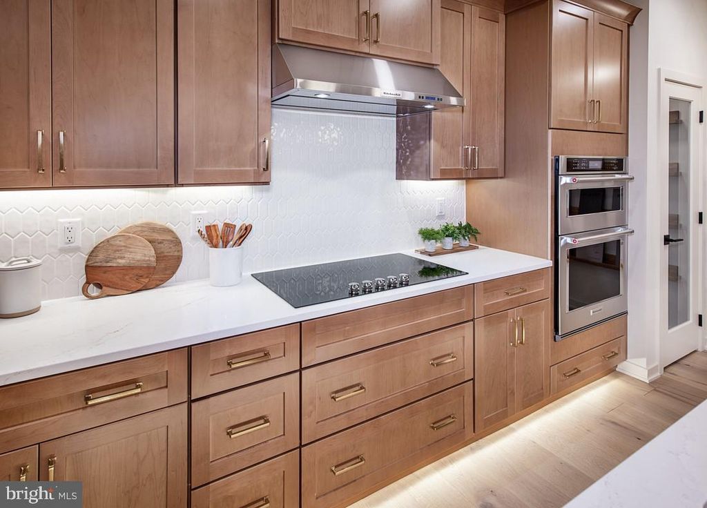 Photo of 54 Grayson Lane, DOWNINGTOWN, PA 19335 (MLS # PACT2117032)