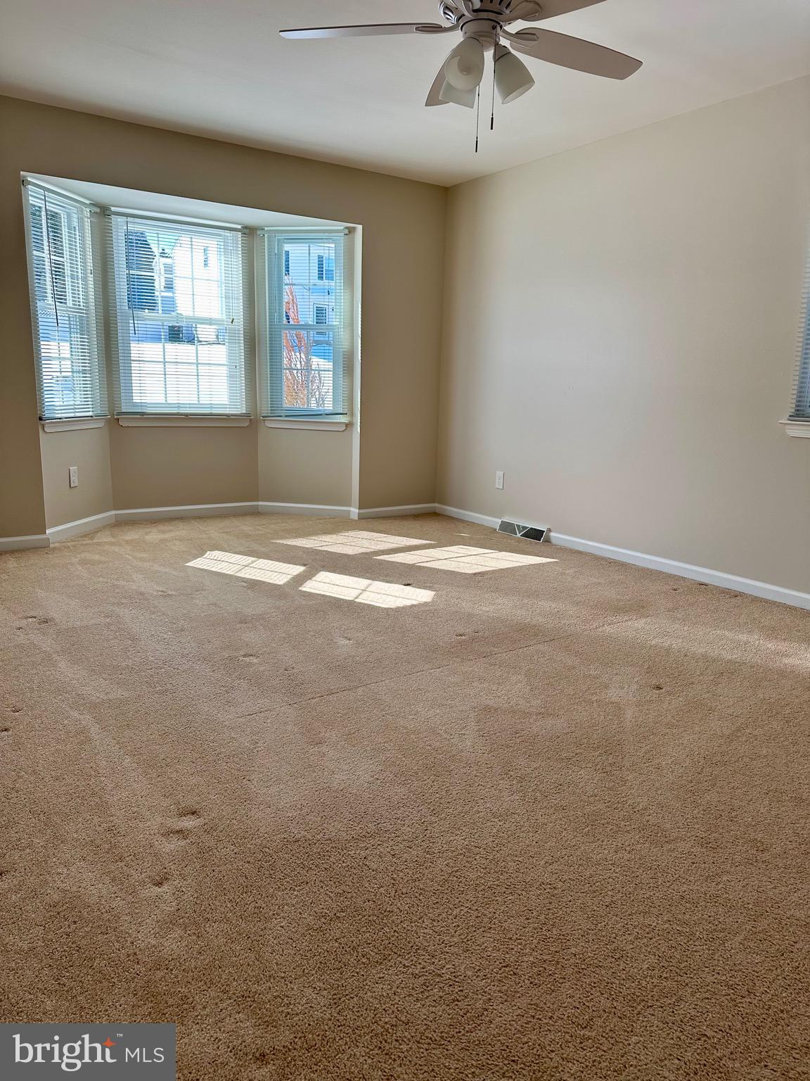 VALLEY SPRINGS - Residential Lease