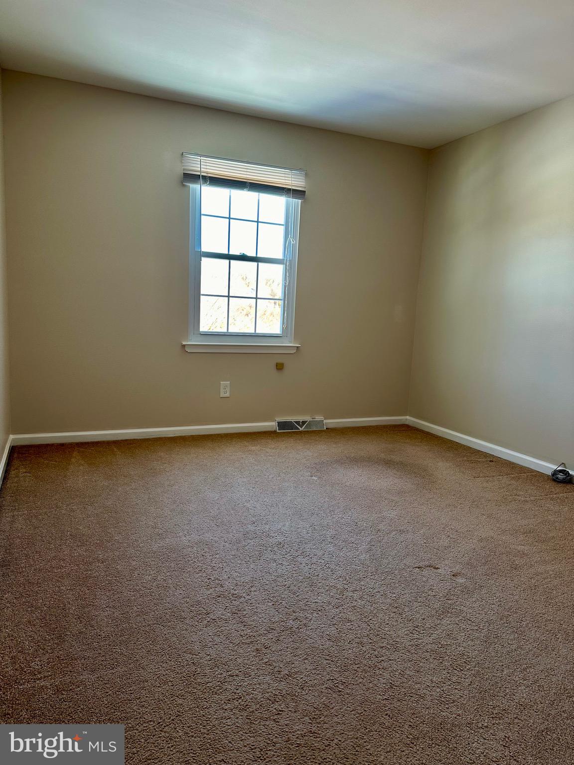 VALLEY SPRINGS - Residential Lease