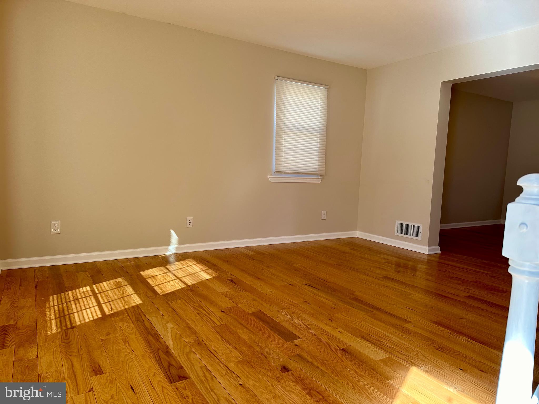 VALLEY SPRINGS - Residential Lease