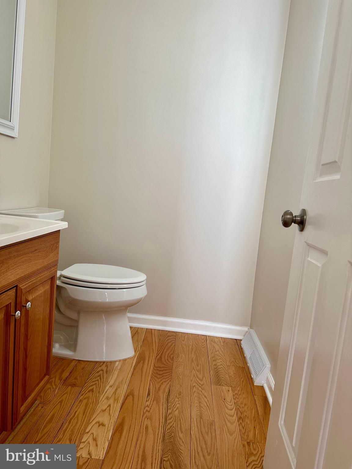 VALLEY SPRINGS - Residential Lease