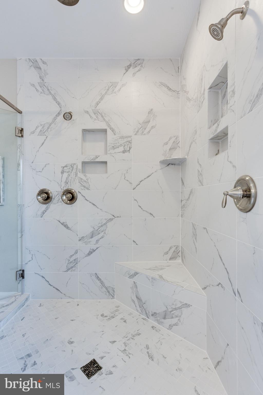 DRANESVILLE - Residential