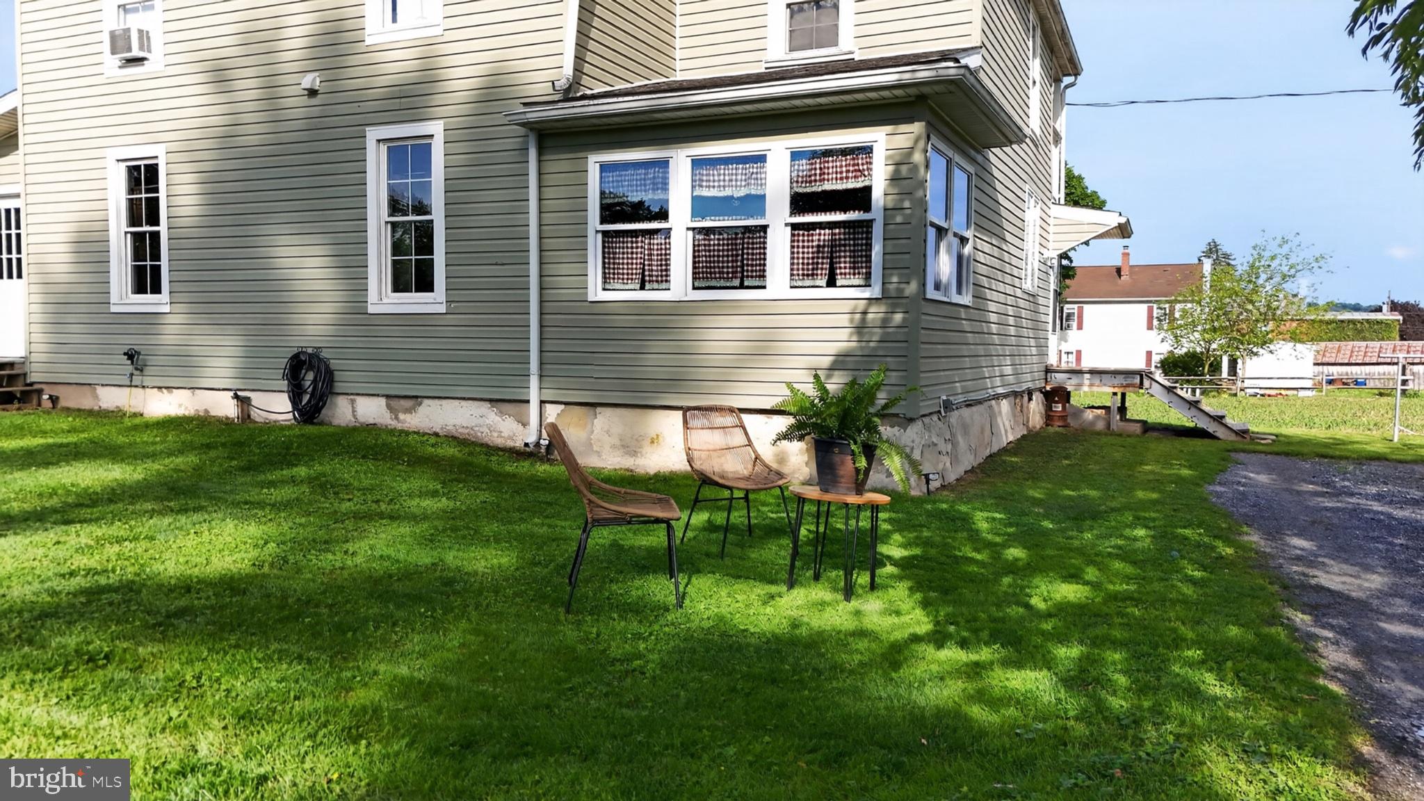 6086 OLD PHILADELPHIA PIKE