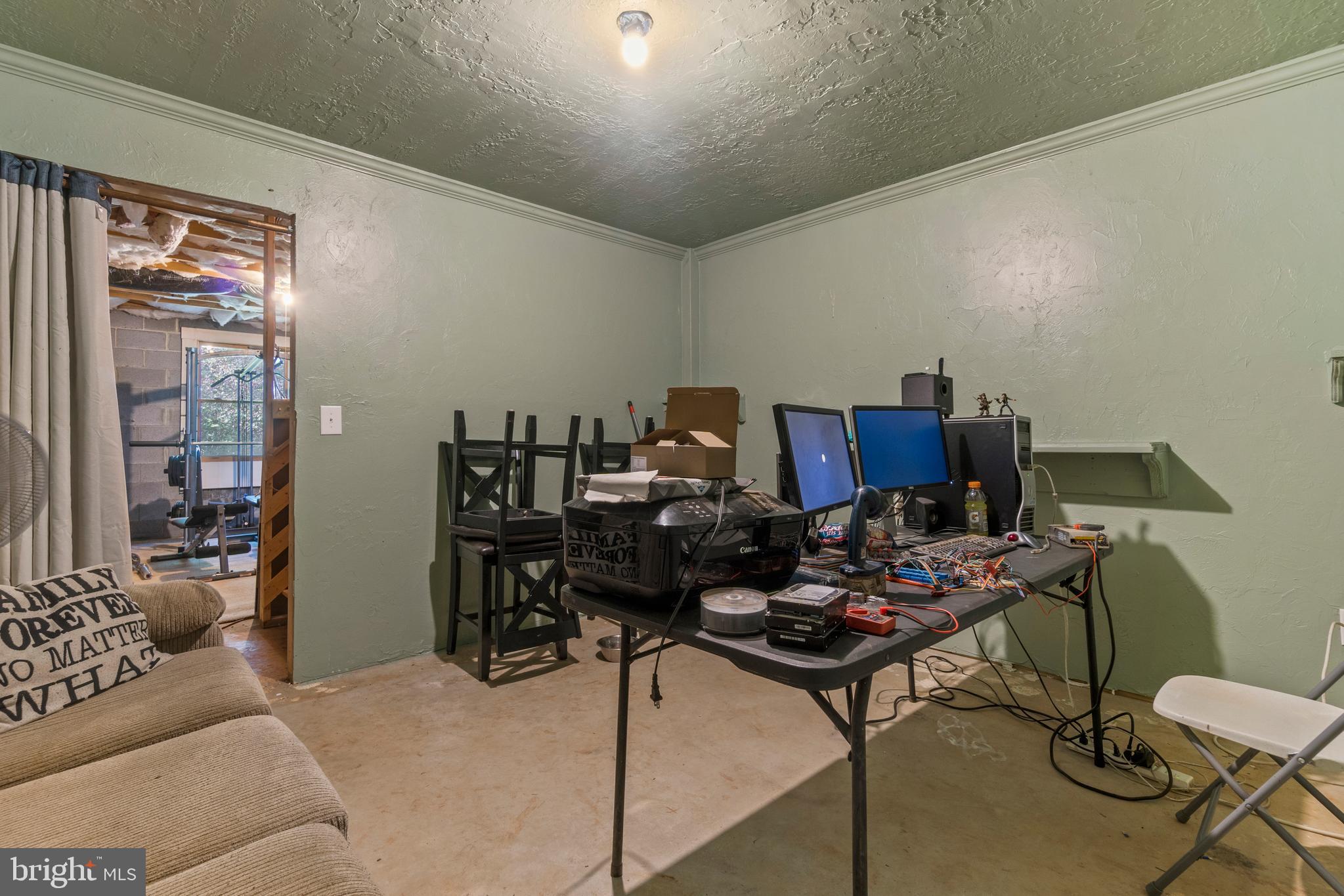 RIVERBEND ESTATES - Residential