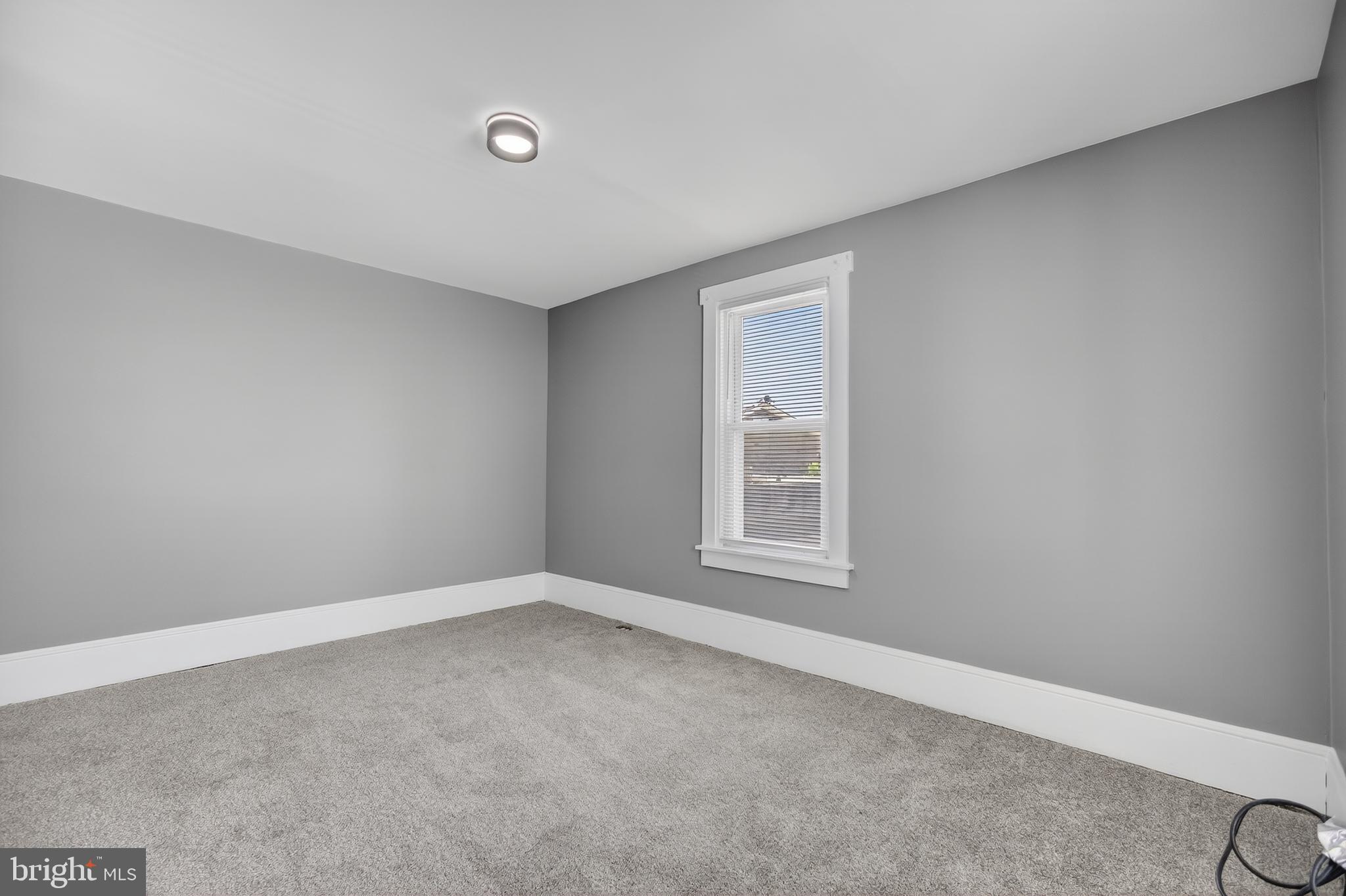 LYNNWOOD - Residential