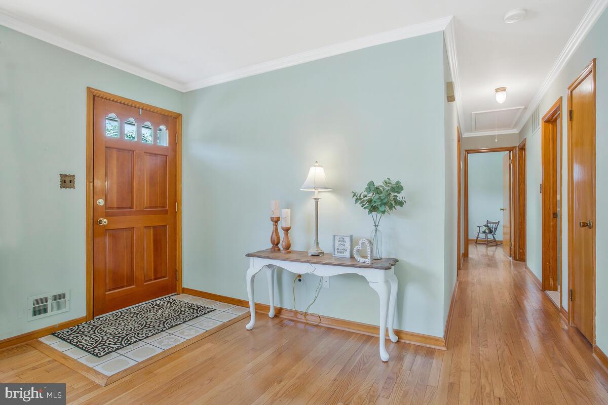 GARLAND - Residential