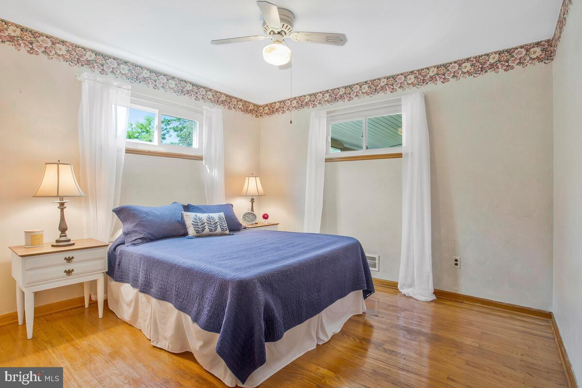 GARLAND - Residential