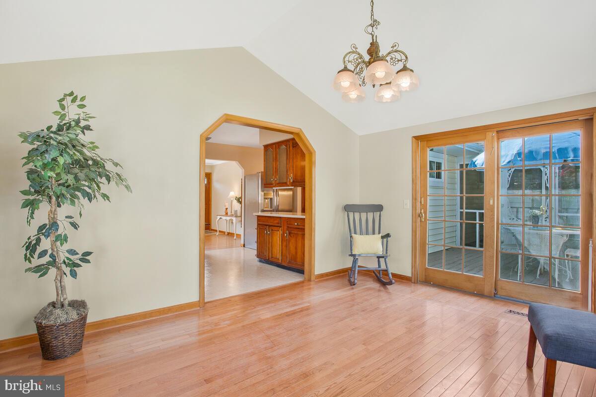 GARLAND - Residential