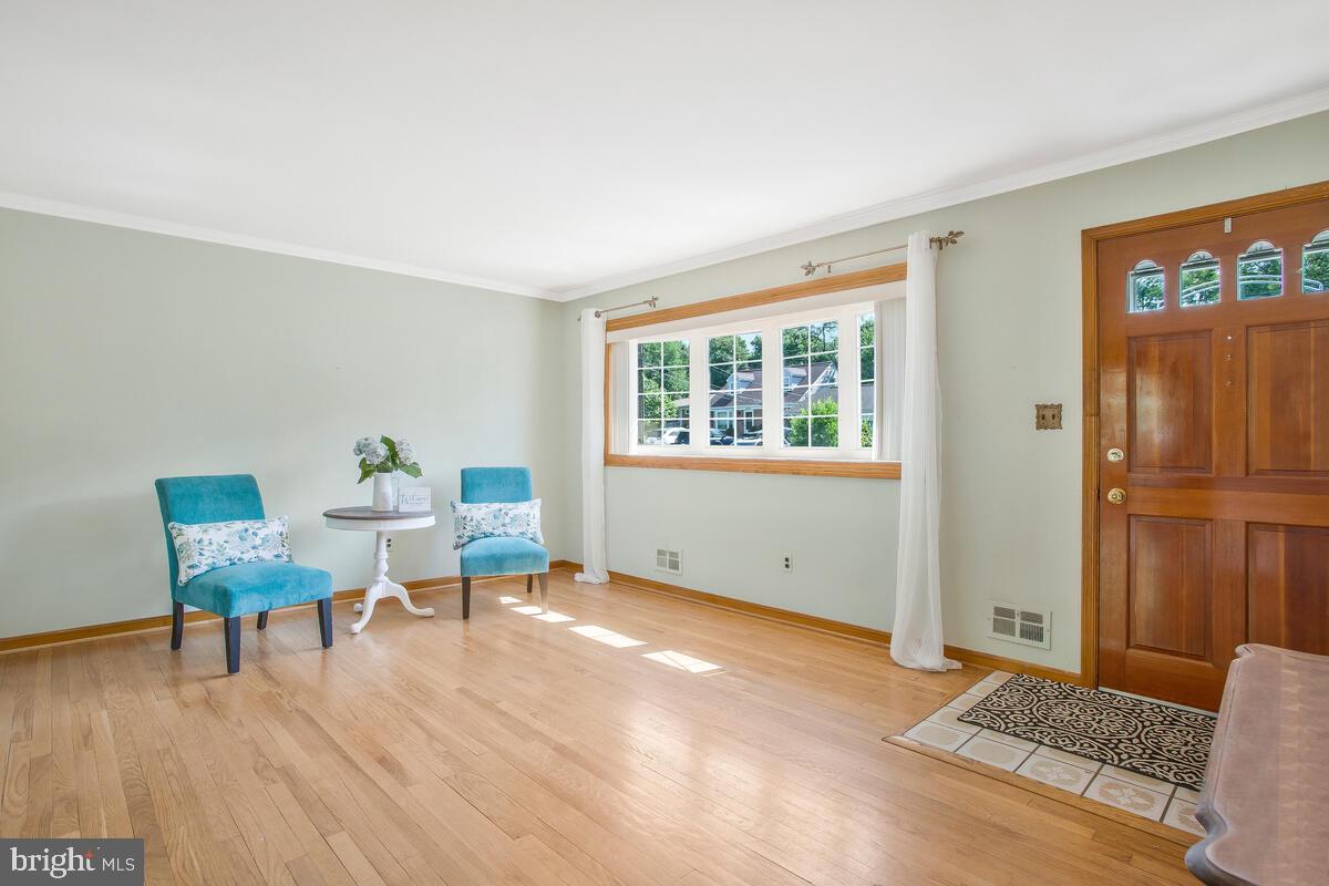 GARLAND - Residential