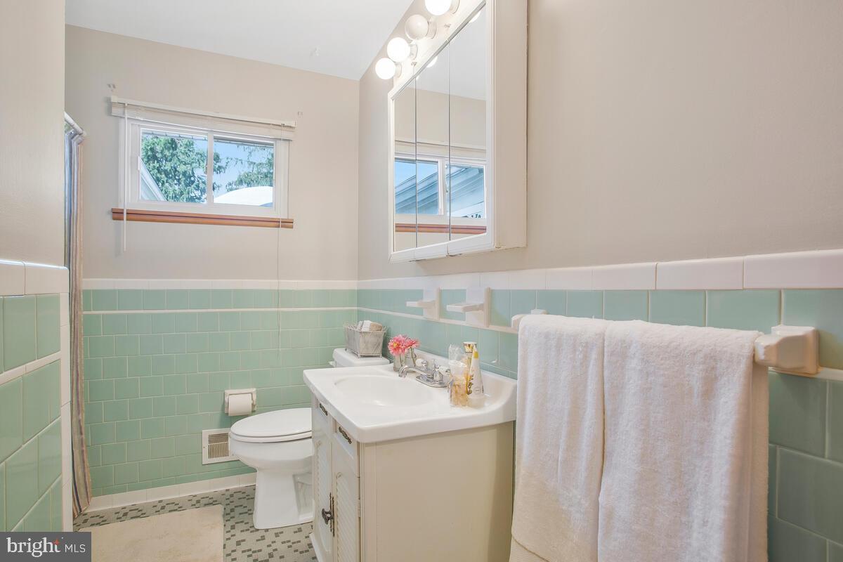 GARLAND - Residential