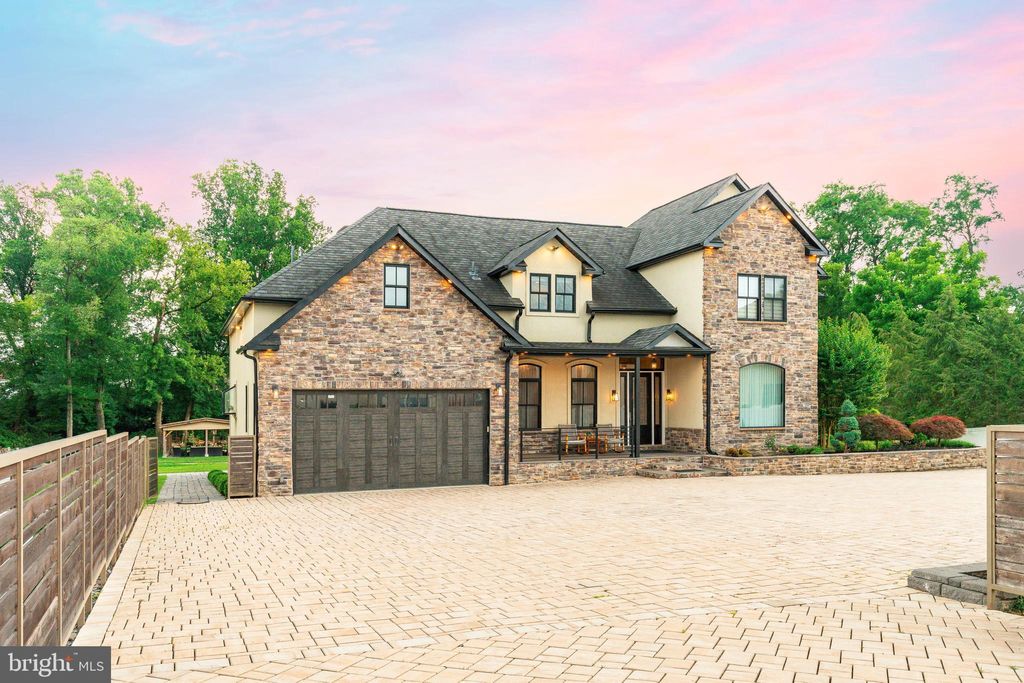 Photo of 1226 Norwalk Road, PHILADELPHIA, PA 19115 (MLS # PAPH2520280)