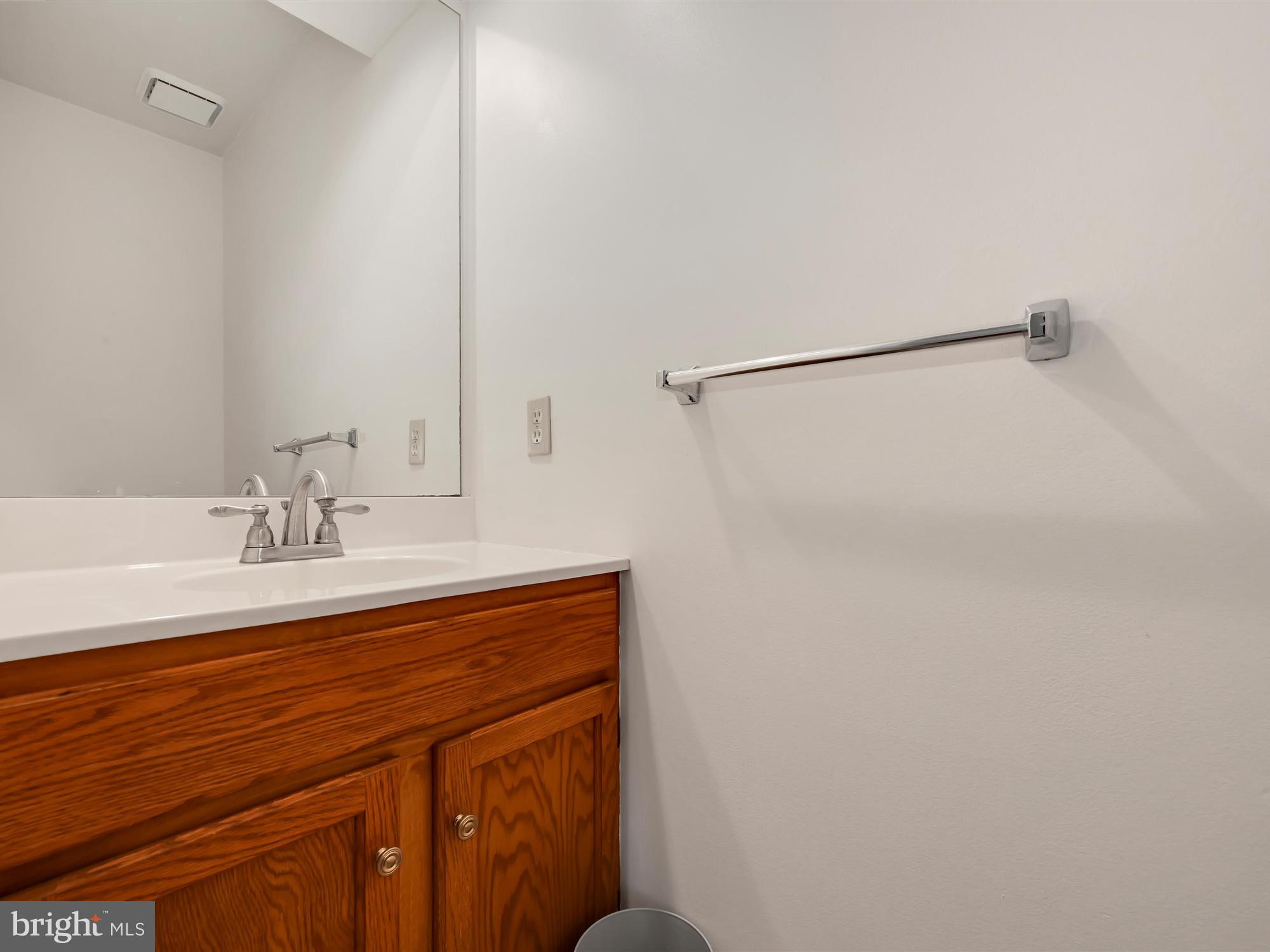 EASTLAND HILLS - Residential