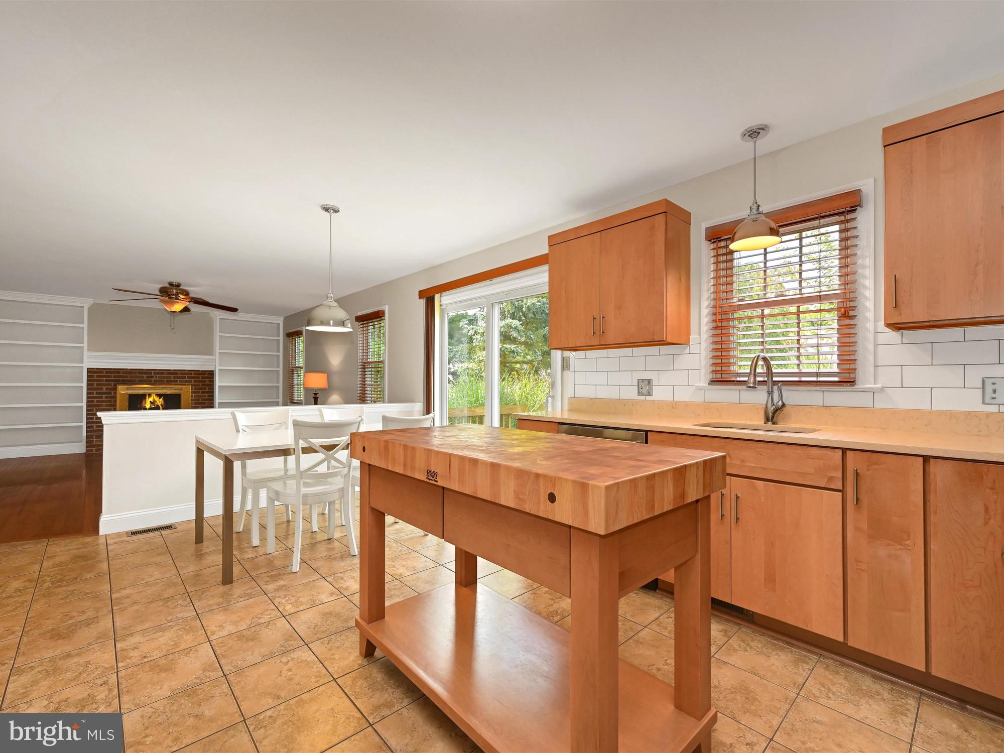 EASTLAND HILLS - Residential