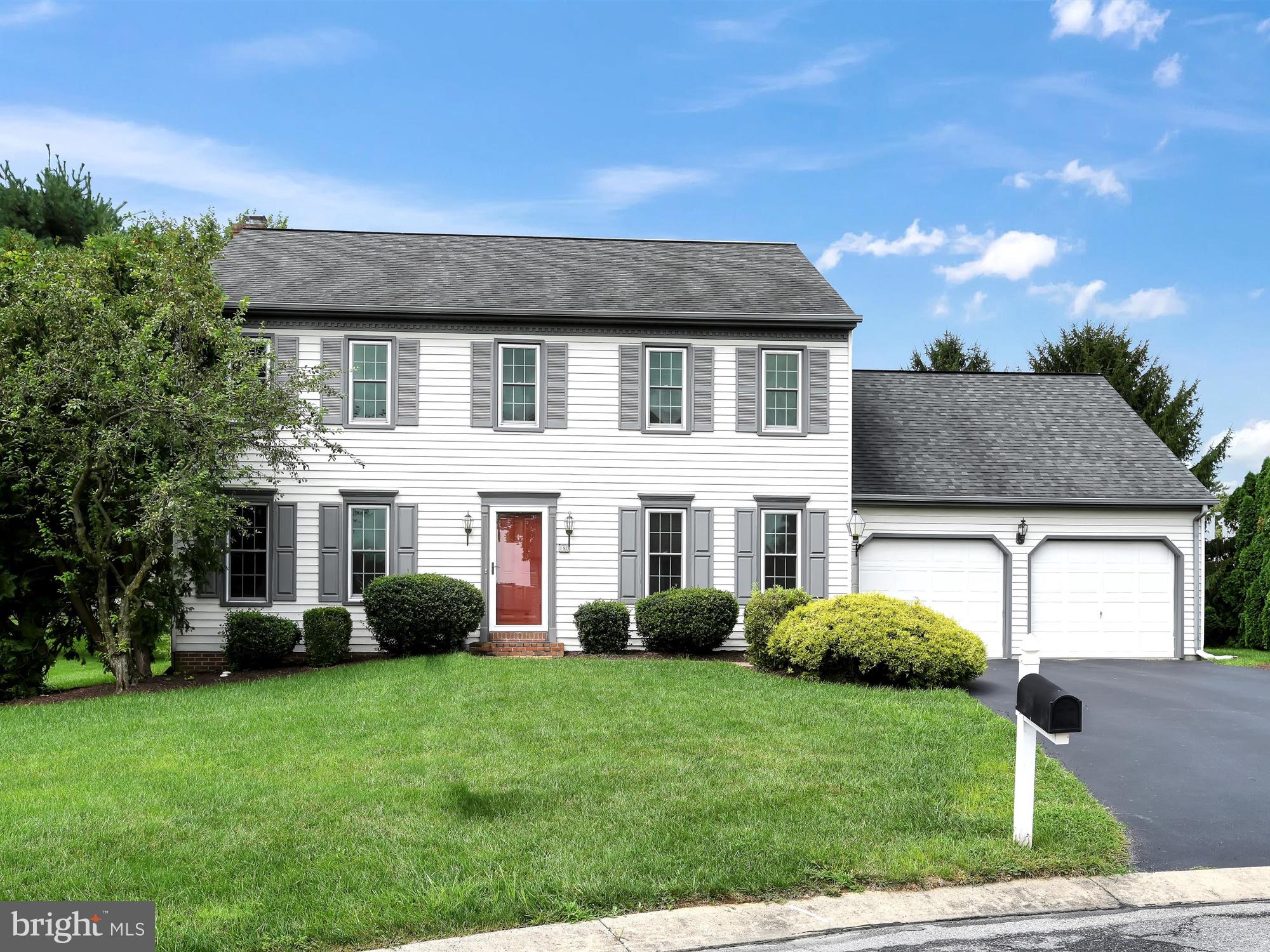 EASTLAND HILLS - Residential